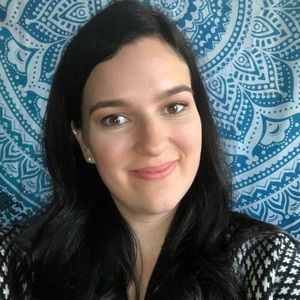 Meet your Posher, Lileya